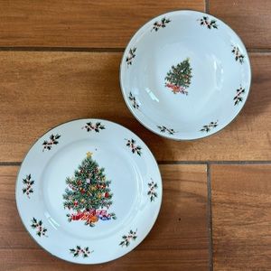 Christmas salad plates and bowls